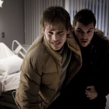 The Motel Life: Stephen Dorff insieme a Emile Hirsch in un'immagine del film