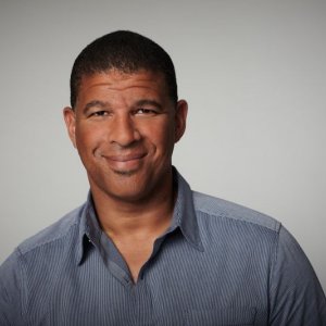 Le 5 leggende: il regista del film Peter Ramsey in una foto promozionale