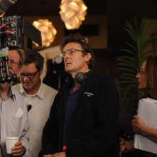 Mental: il regista del film P.J. Hogan sul set