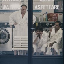 Italian Movies: Aleksei Guskov, Neil D'Souza e Michele Venitucci in una scena del film