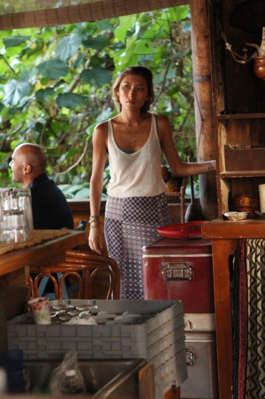Dichen Lachman In Una Foto Promozionale Dell Episodio Traditori Della Prima Stagione Di Last Resort 257313