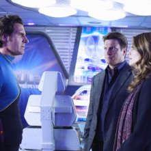 Ed Quinn, Nathan Fillion e Stana Katic in una scena dell'episodio The Final Frontier della serie Castle - Detective tra le righe