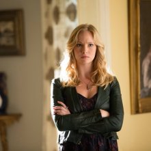 Candice Accola in una scena dell'episodio The Killer della quarta stagione della serie televisiva The Vampire Diaries