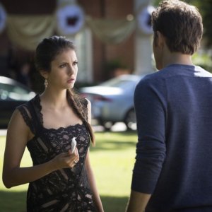 Paul Wesley e Nina Dobrev in una scena dell'episodio My Brother's Keeper della serie TV The Vampire Diaries
