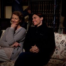 Tutto parla di te: Charlotte Rampling sul set insieme alla regista Alina Marazzi
