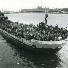 Anija - La nave: una scena del documentario diretto da Roland Sejko