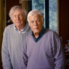 E se vivessimo tutti insieme?: Claude Rich e Guy Bedos in una scena del film