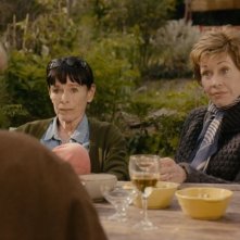 Jane Fonda e Geraldine Chaplin in E se vivessimo tutti insieme?