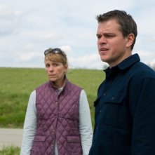 Promised Land: Matt Damon e Frances Mcdormand in una scena del film
