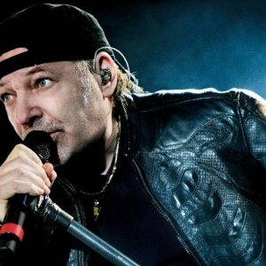 Vasco Live Kom 011: Vasco Rossi in un'immagine tratta dal docufilm sul concerto di San Siro