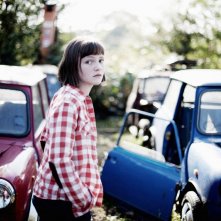 Eloise Laurence in una scena di Broken