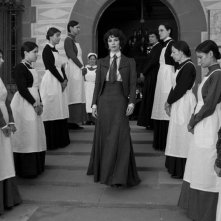 Maribel Verdù è la matrigna cattiva in una scena di Blancanieves