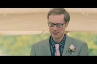 Trailer - I Give It a Year