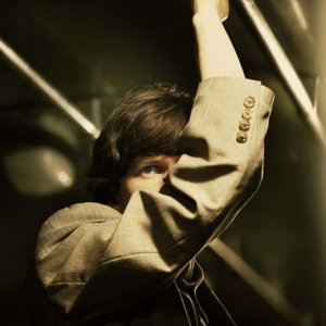 Jesse Eisenberg in una scena di The Double