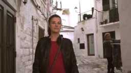 Spot 30' - Si può fare l'amore vestiti?