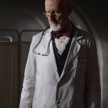 American Horror Story, Asylum - James Cromwell nell'episodio Dark Cousin
