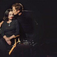 Lindsay Lohan e Grant Bowler sono Liz Taylor e Richard Burton in una immagine promo di Liz and Dick, biopic televisivo