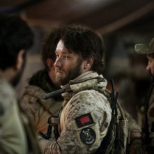 Operazione Zero Dark Thirty: un primo piano di Joel Edgerton in uniforme