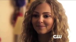 Promo - The Carrie Diaries: Pilot