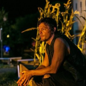 The Walking Dead:  Norman Reedus è Daryl Dixon nell'episodio Fatti per soffrire