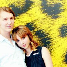 Una tenera immagine di Paul Dano e Zoe Kazan a Locarno per Ruby Sparks
