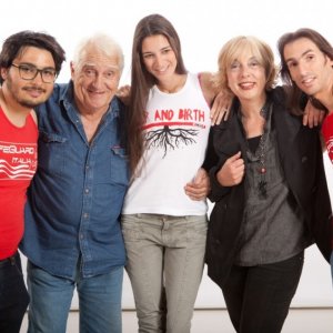Bagnini: una foto promozionale del cast della web series