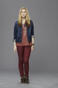 Red Widow: Erin Moriarty in una foto promozionale della serie