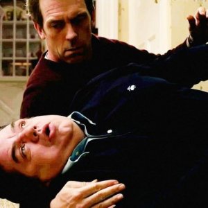 Scusa, Mi Piace Tuo Padre: Oliver Platt e Hugh Laurie in una buffa scena del film