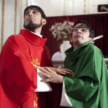 I 2 soliti idioti: i protagonisti Fabrizio Biggio e Francesco Mandelli in una scena del film