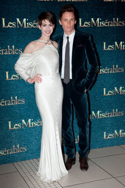 Les Miserables Anne Hathaway E Eddie Redmayne Sul Red Carpet Durante La Premiere Di Leicester Square 260248