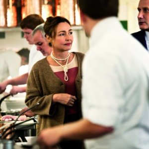 Les Saveurs du Palais: Catherine Frot in una scena con Hippolyte Girardot