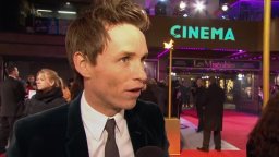 London Premiere 'Eddie Redmayne' - Les Miserables