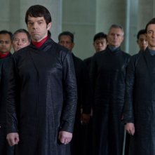 Cloud Atlas: Hugo Weaving in una scena tratta dal film