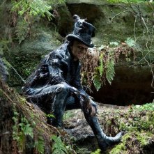 Cloud Atlas: Hugo Weaving in una scena del film