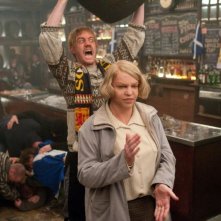 Cloud Atlas Jim Sturgess Insieme A Hugo Weaving In Una Bizzarra Scena 260555