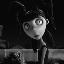 Frankenweenie: Elsa Van Helsing in un'immagine tratta dal nuovo capolavoro di Tim Burton