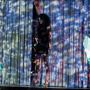 X Factor 6: Yendry Fiorentino torna sul palco del talent show di Sky per la prima finale del 6 Dicembre