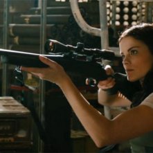 The Last Stand - L'ultima sfida: la bella Jamie Alexander in una scena