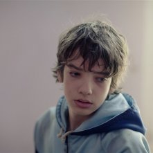 Kodi Smit-McPhee in una scena di Dead Europe
