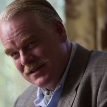 The Master: il grande Philip Seymour Hoffman in una scena del film