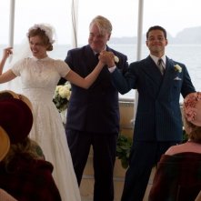 The Master: Philip Seymour Hoffman in una scena con la 'figlia' Ambyr Childers e il genero Rami Malek