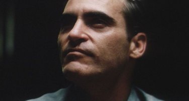 The Master: un intenso primo piano di Joaquin Phoenix tratto dal film