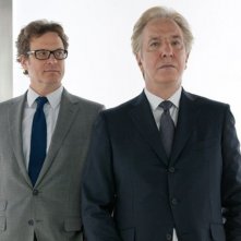 Alan Rickman e Colin Firth in una scena della commedia Gambit