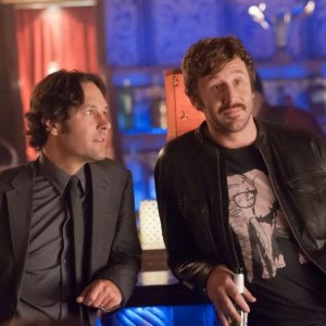 Paul Rudd e Chris O'Dowd in una scena di Questi sono i 40