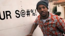 Red Band Trailer - A Haunted House