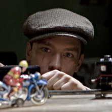 In Darkness: Krzysztof Skonieczny nei panni di Szczepek in una scena