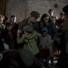 In Darkness: Maria Schrader in una drammatica scena con Benno Fürmann