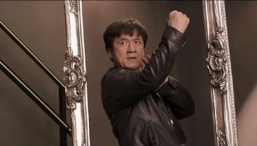 Chinese Zodiac: Jackie Chan in una scena