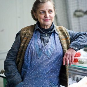 Katharina Thalbach è Gabriela in Du hast es versprochen