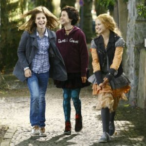 Marta Martin e Laura Roge  in Die Vampirschwestern con Jamie Bick